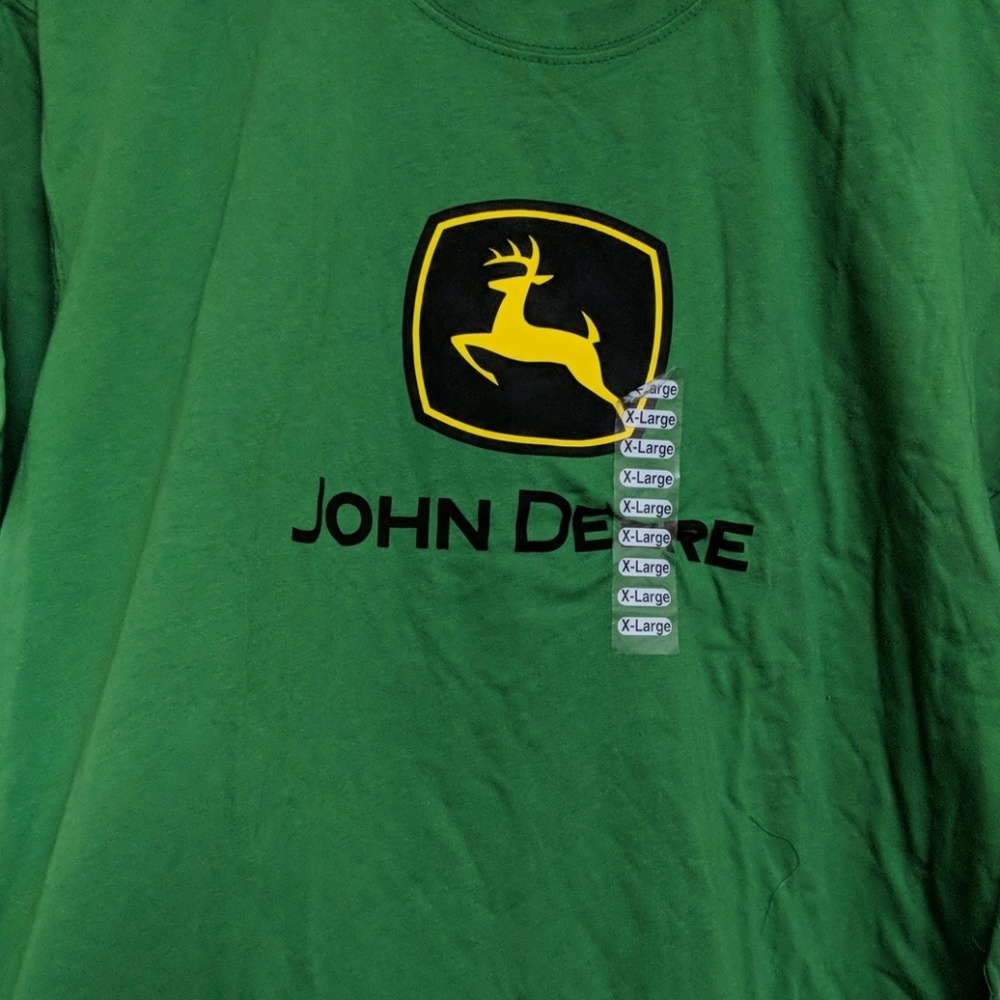 NWT John Deere t-shirt